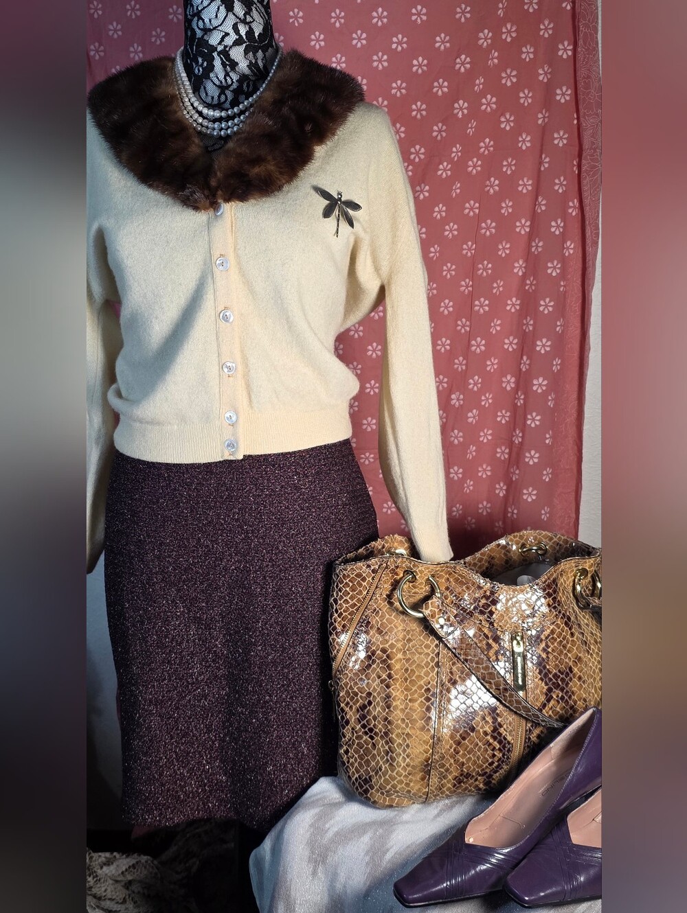 St. John Metallic Tweed Knit Pencil Skirt Size 10 Fuchsia Gold Black